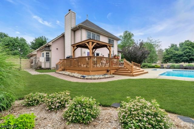 115 Sturbridge Cir, Wayne Twp., NJ 07470