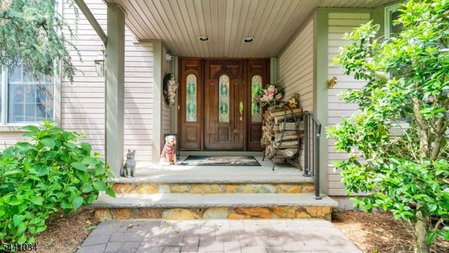 115 Sturbridge Cir, Wayne Twp., NJ 07470