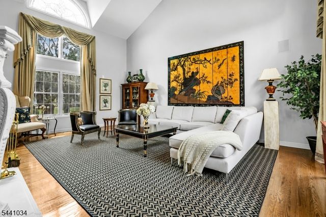 115 Sturbridge Cir, Wayne Twp., NJ 07470