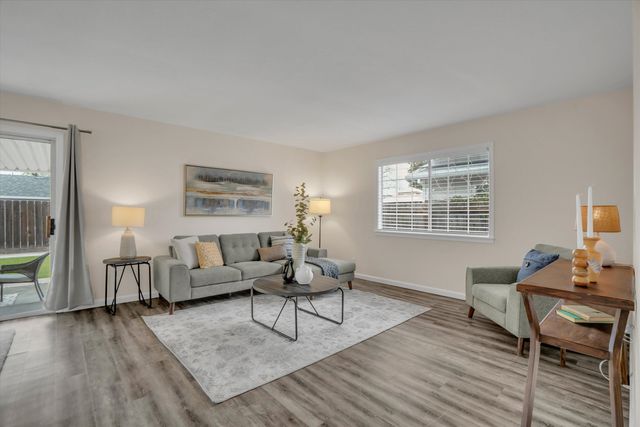 628 Nightingale St, Livermore, CA 94551