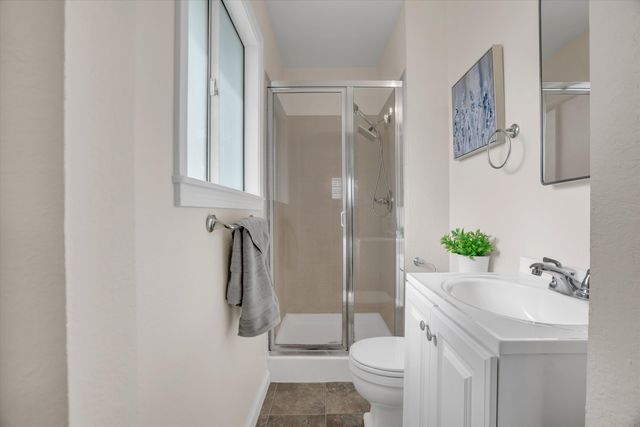 628 Nightingale St, Livermore, CA 94551