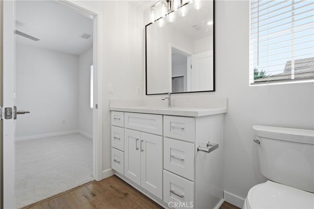 872 W Walnut Avenue A, Monrovia, CA 91016