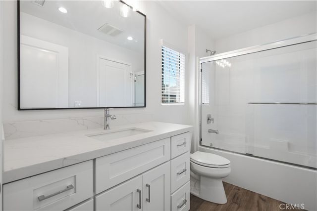 872 W Walnut Avenue A, Monrovia, CA 91016