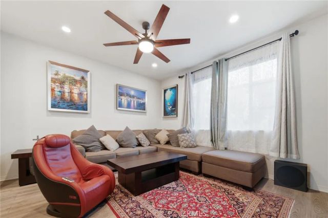 2471 S Tapestry, Anaheim, CA 92802