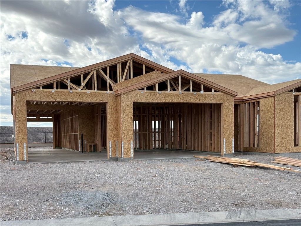 3080 Esmerelda Drive, Bullhead City, AZ 86429