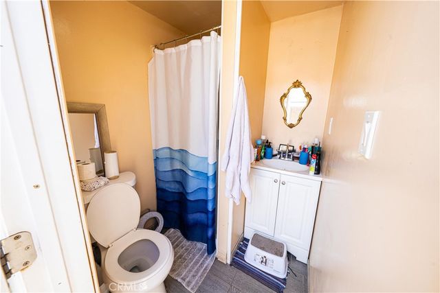 2125 Rousselle, Santa Ana, CA 92707