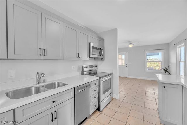 235 Zinc Street, Henderson, NV 89015