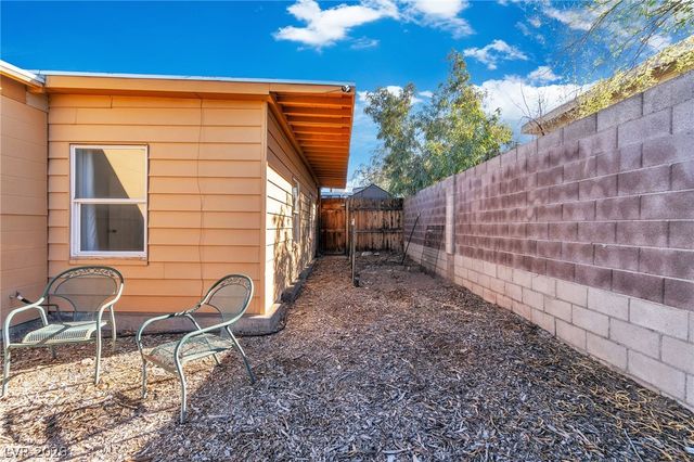 235 Zinc Street, Henderson, NV 89015