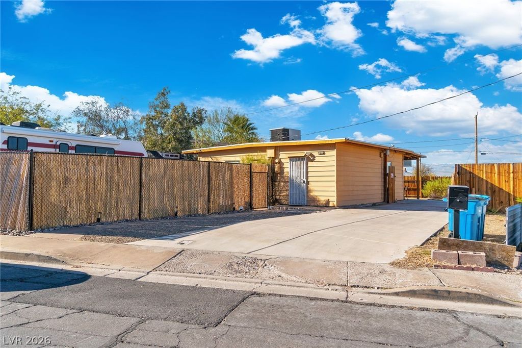 235 Zinc Street, Henderson, NV 89015