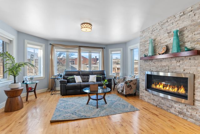 3015 N 76th Court, Elmwood Park, IL 60707