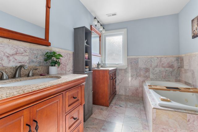 3015 N 76th Court, Elmwood Park, IL 60707