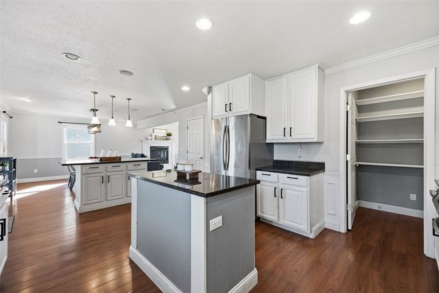 602 Plum Street, Solon, IA 52333