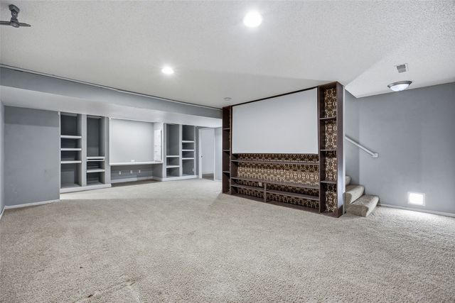 602 Plum Street, Solon, IA 52333
