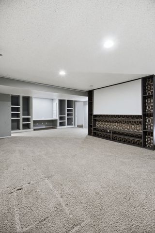 602 Plum Street, Solon, IA 52333