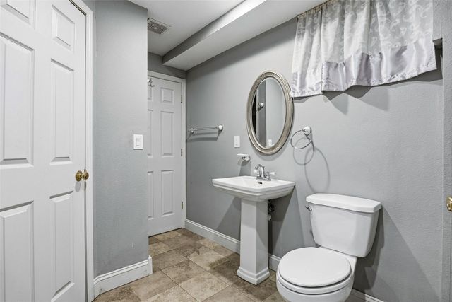 602 Plum Street, Solon, IA 52333