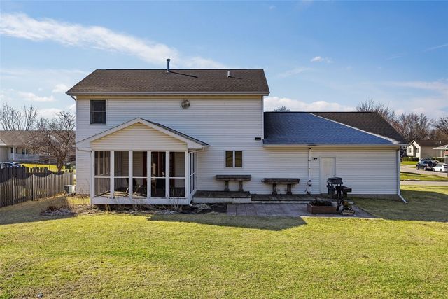 602 Plum Street, Solon, IA 52333