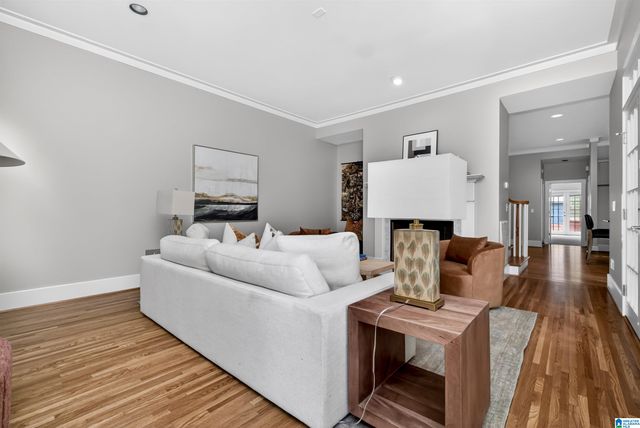 24 ABBOTT SQUARE, Birmingham, AL 35242