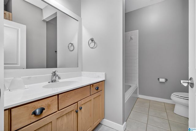 24 ABBOTT SQUARE, Birmingham, AL 35242