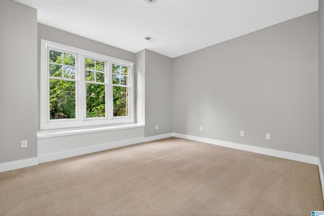 24 ABBOTT SQUARE, Birmingham, AL 35242