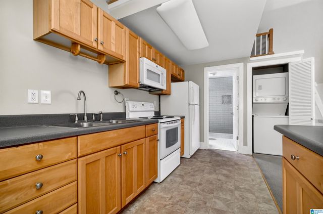 24 ABBOTT SQUARE, Birmingham, AL 35242
