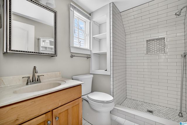 24 ABBOTT SQUARE, Birmingham, AL 35242