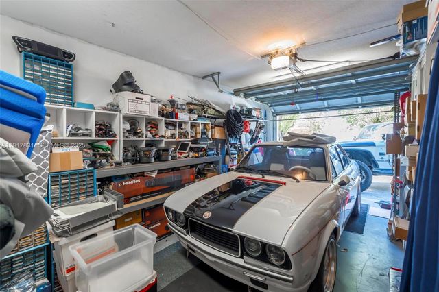 1534 NW 45th St, Deerfield Beach, FL 33064