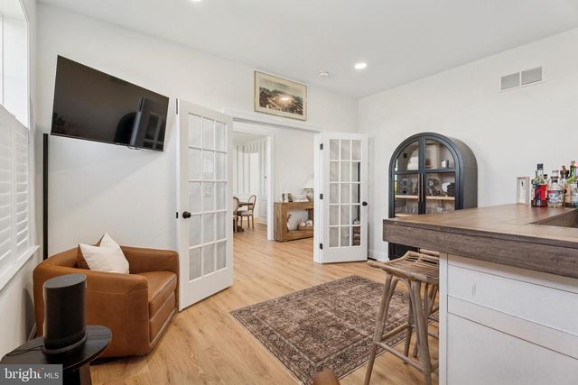 1084 BAUS RD, East Greenville, PA 18041