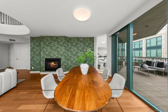 2500 6th Ave. PH5, San Diego, CA 92103