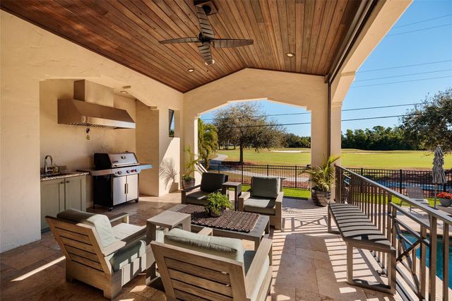 125 ALMEDO WAY WAY NE, St Petersburg, FL 33704