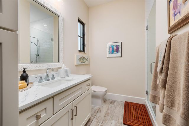 125 ALMEDO WAY WAY NE, St Petersburg, FL 33704