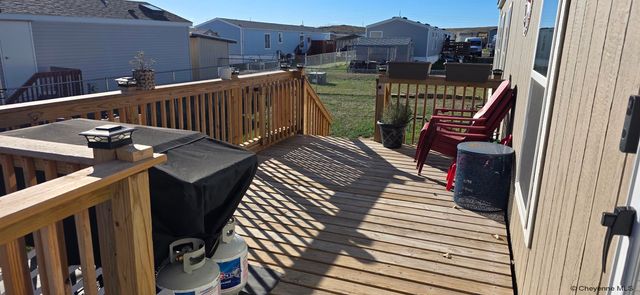 609 LITTLE VALLEY TRL, Cheyenne, WY 82007