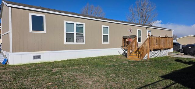 609 LITTLE VALLEY TRL, Cheyenne, WY 82007