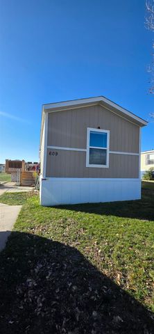 609 LITTLE VALLEY TRL, Cheyenne, WY 82007
