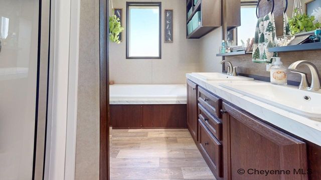 609 LITTLE VALLEY TRL, Cheyenne, WY 82007