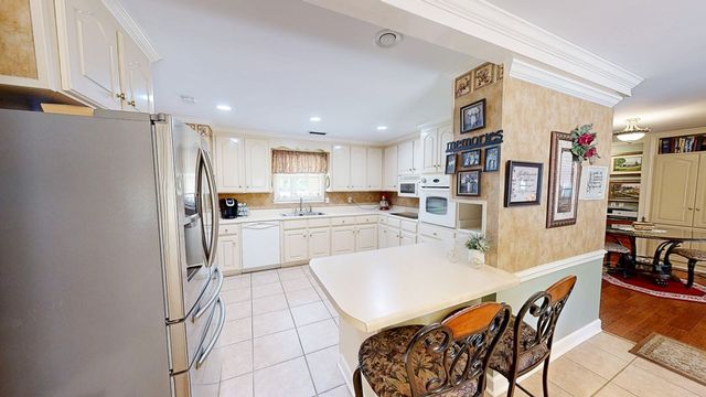 442 Hicks Road, Dothan, AL 36303