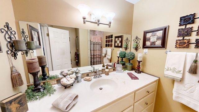 442 Hicks Road, Dothan, AL 36303