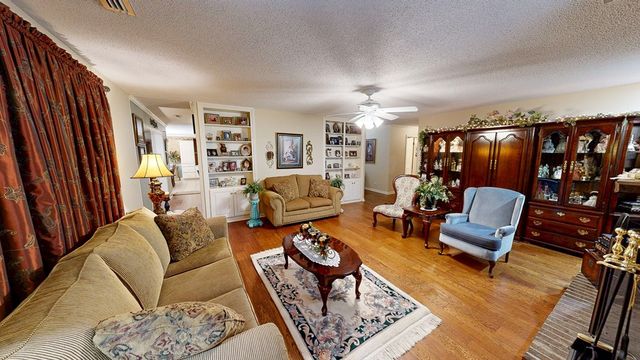 442 Hicks Road, Dothan, AL 36303