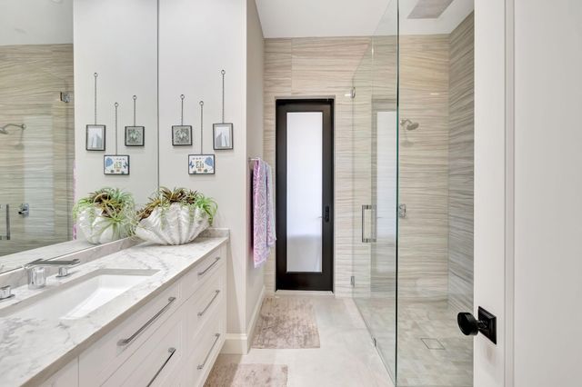 832 SW 34th Avenue, Boynton Beach, FL 33435