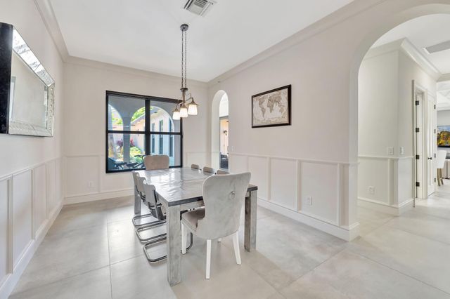 832 SW 34th Avenue, Boynton Beach, FL 33435