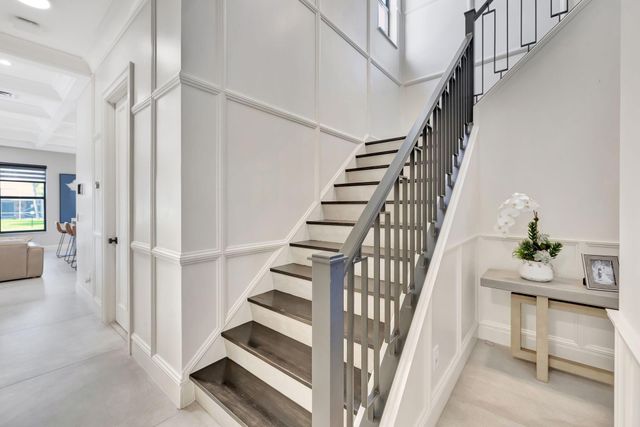 832 SW 34th Avenue, Boynton Beach, FL 33435