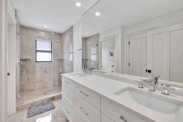 832 SW 34th Avenue, Boynton Beach, FL 33435