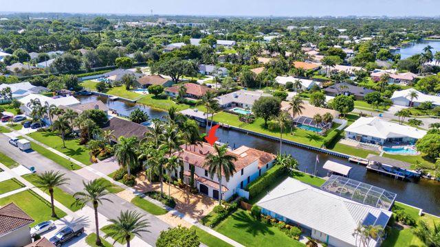 832 SW 34th Avenue, Boynton Beach, FL 33435