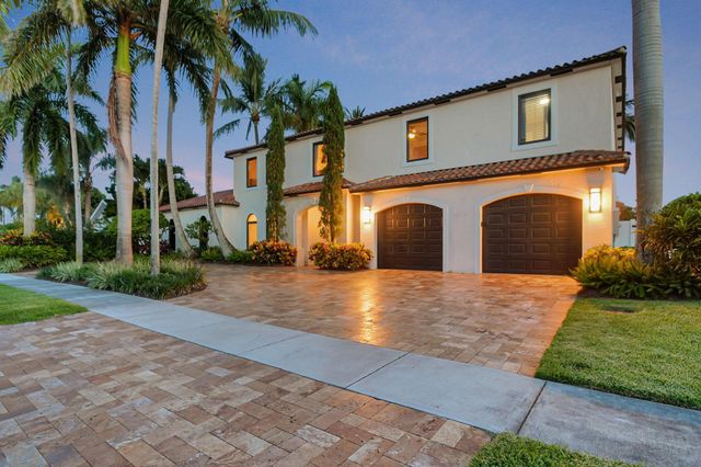 832 SW 34th Avenue, Boynton Beach, FL 33435