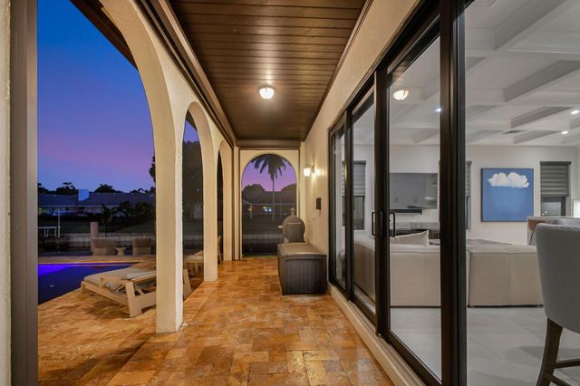 832 SW 34th Avenue, Boynton Beach, FL 33435