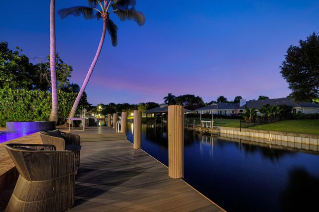 832 SW 34th Avenue, Boynton Beach, FL 33435