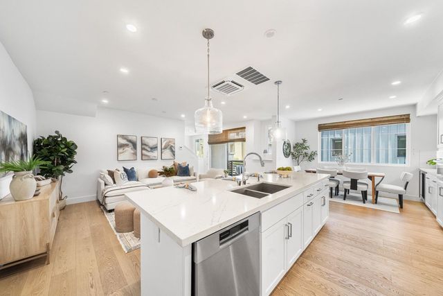 16015 Bartlett Court, Los Gatos, CA 95032