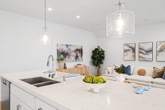 16015 Bartlett Court, Los Gatos, CA 95032