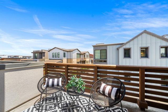 16015 Bartlett Court, Los Gatos, CA 95032