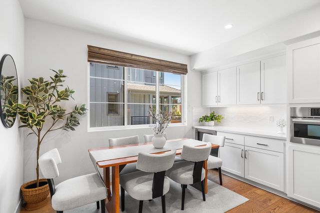 16015 Bartlett Court, Los Gatos, CA 95032