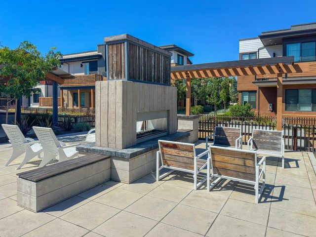16015 Bartlett Court, Los Gatos, CA 95032